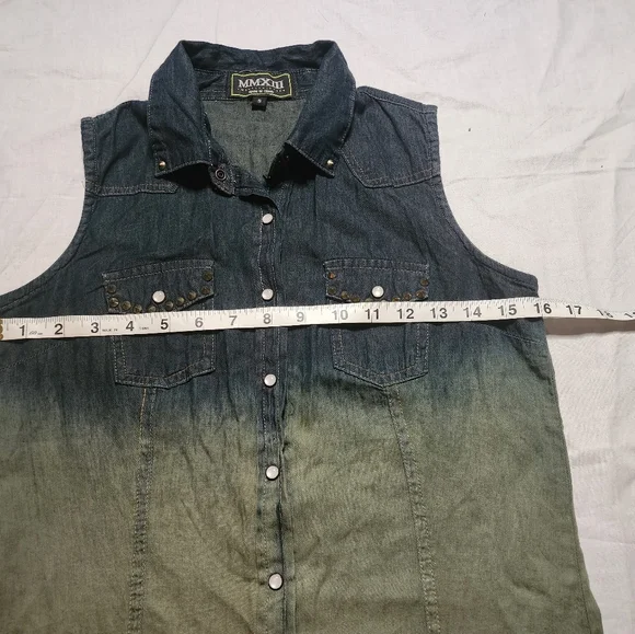 TWENTYTHIRTEEN Tank Top Women's Small Blue Green Denim Shirt Button Down Top - Picture 2 of 10
